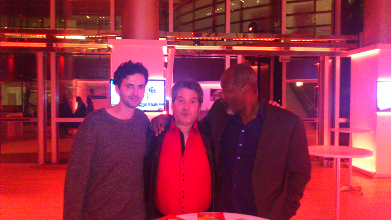 De gauche à droite: Raphael, moi et Jean-Michel le commissaire de la série Profilage sur TF1 le jeudi soir...