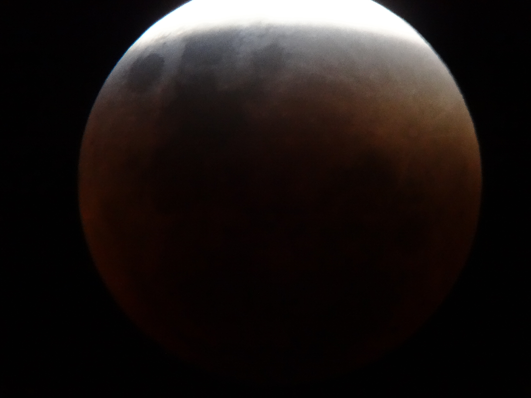 Lune durant l'éclipse de 2015